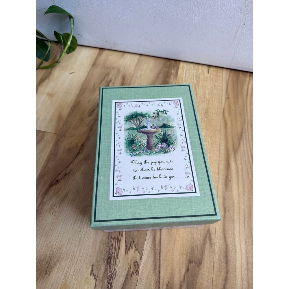 Joy, blessings box - Picture 1 of 9
